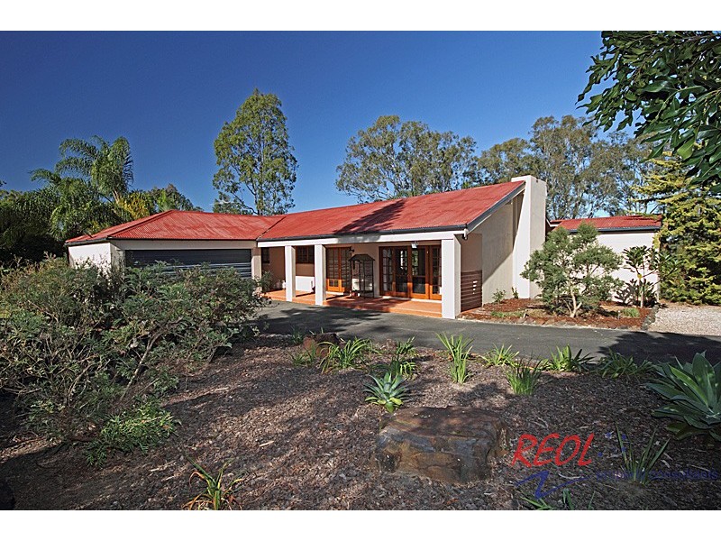 26 Crest Road, South Maclean QLD 4280