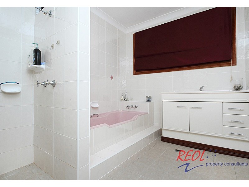 26 Crest Road, South Maclean QLD 4280