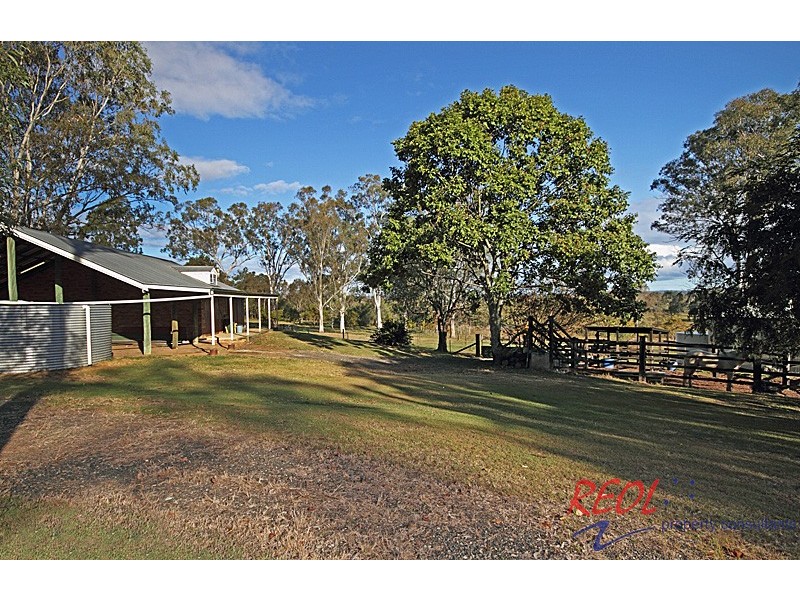 26 Crest Road, South Maclean QLD 4280