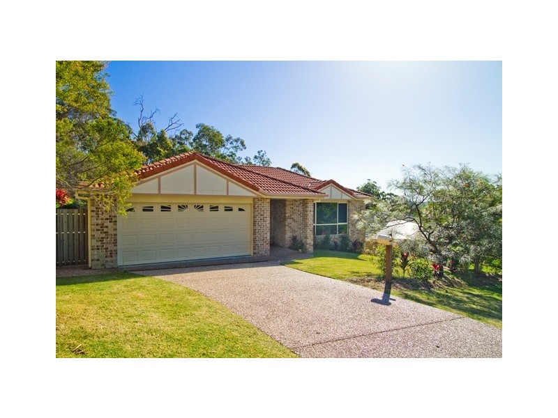 15 Laurina Court, Elanora QLD 4221