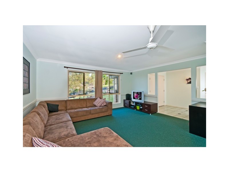 15 Laurina Court, Elanora QLD 4221
