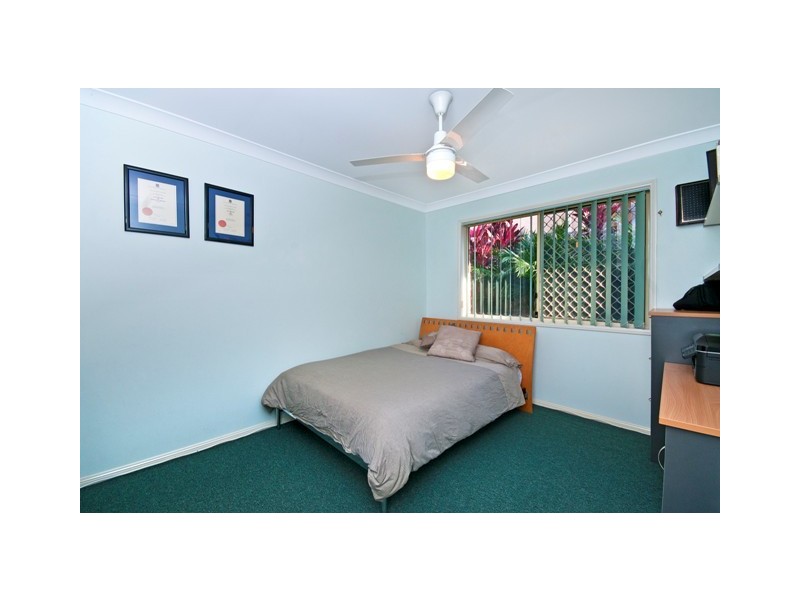 15 Laurina Court, Elanora QLD 4221