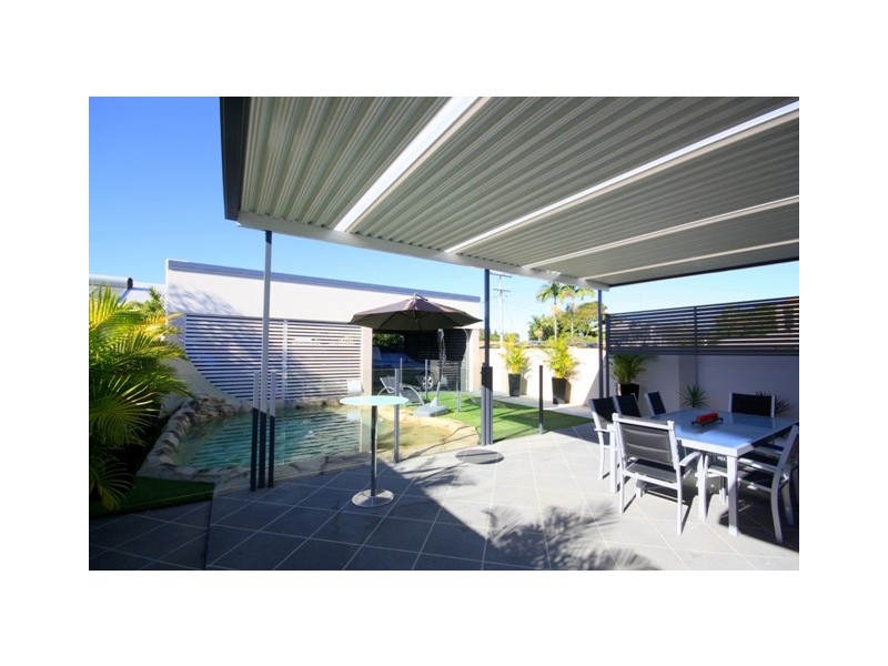 26 Dawn Parade, Miami QLD 4220