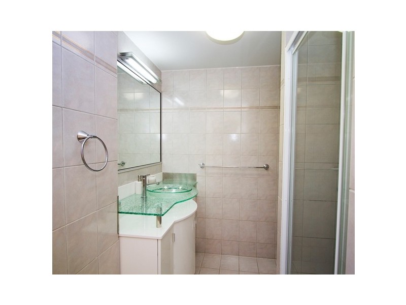 35/2890 Gold Coast Highway, Surfers Paradise QLD 4217