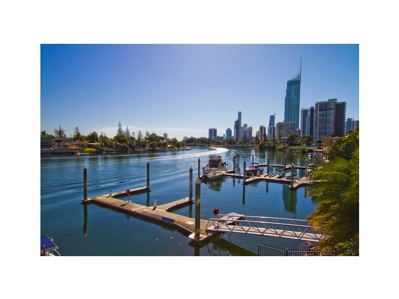 35/2890 Gold Coast Highway, Surfers Paradise QLD 4217