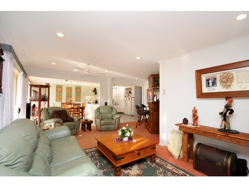 177 Currumbin Creek Road, Currumbin Waters QLD 4223