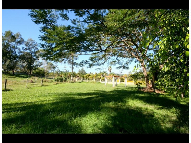 268 Tallebudgera Creek Road, Tallebudgera Valley QLD 4228