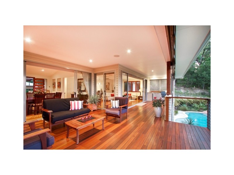 27 Raleigh Terrace, Currumbin QLD 4223