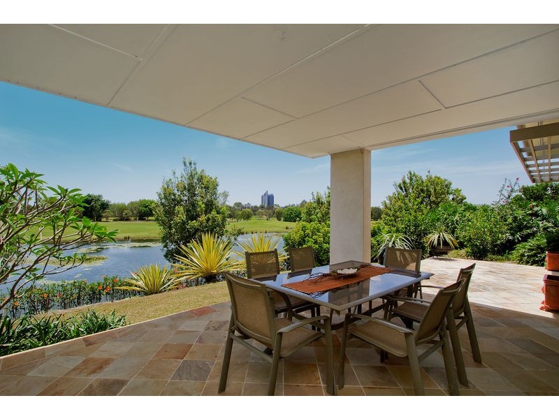 737 Peninsula Drive, Robina QLD 4226