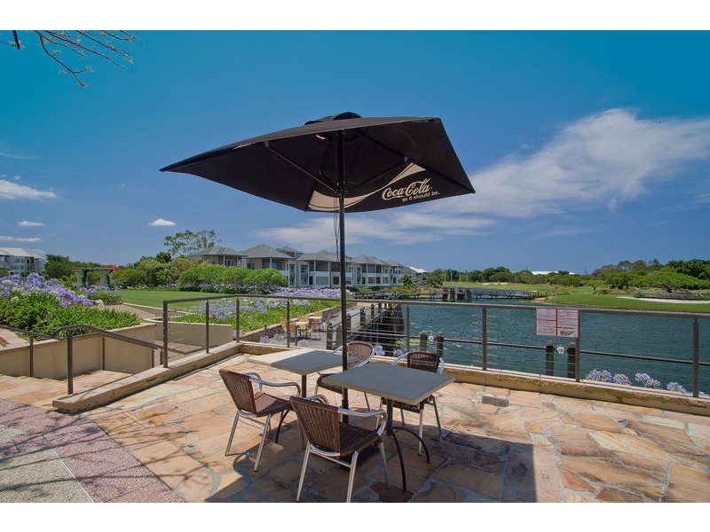 831 Legend Trial, Robina QLD 4226