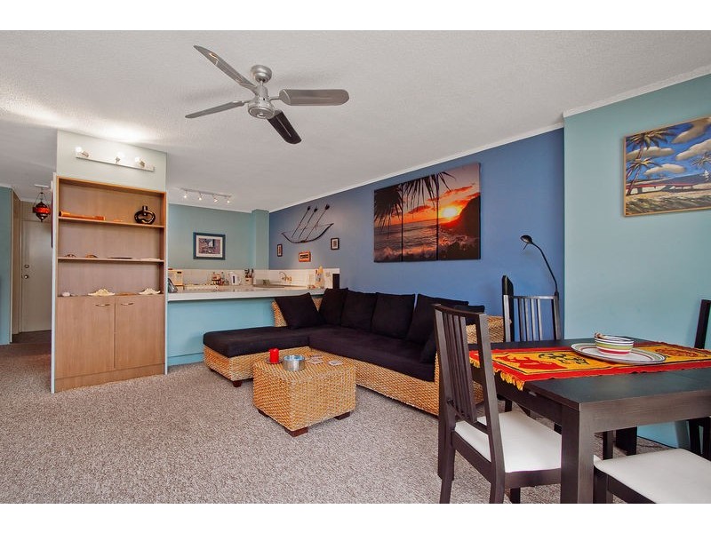 3/5 Hayle Street, Burleigh Heads QLD 4220
