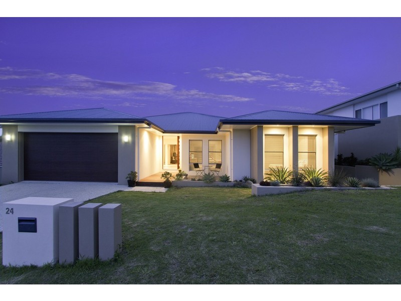 24 Snowwood Street, Reedy Creek QLD 4227