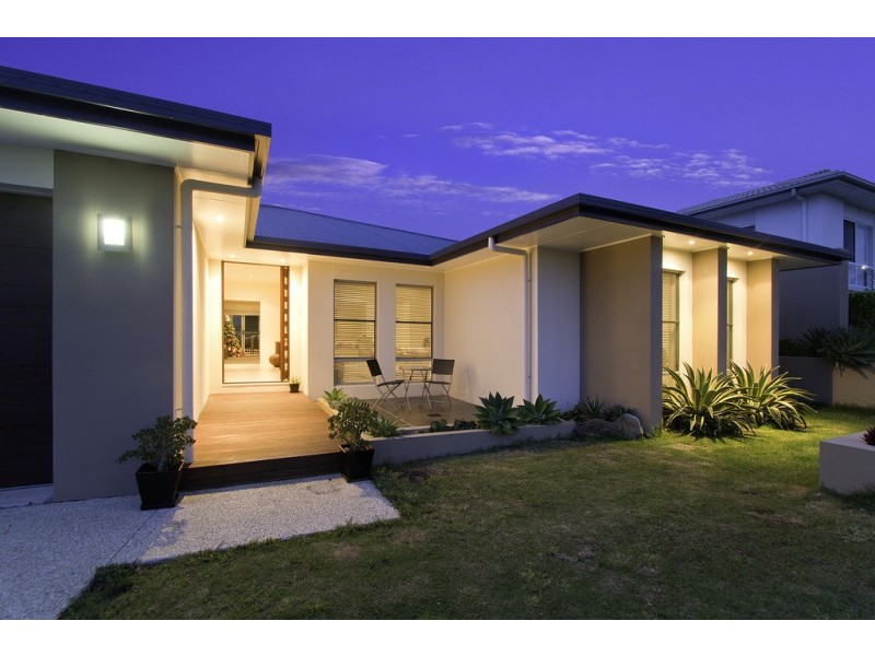 24 Snowwood Street, Reedy Creek QLD 4227
