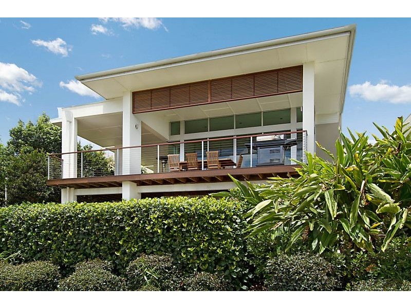 732 Peninsula Drive, Robina QLD 4226