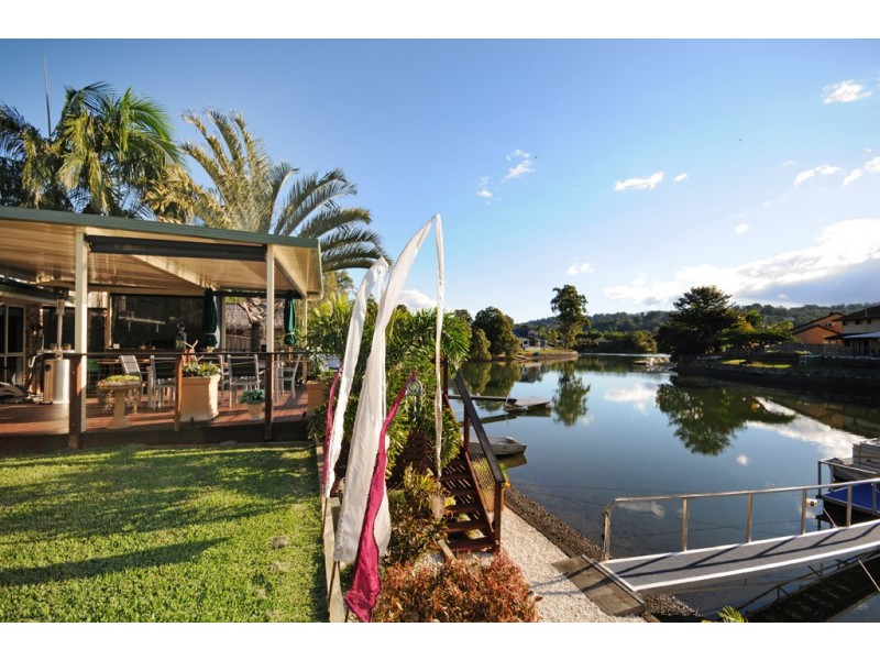 177 Currumbin Creek Road, Currumbin Waters QLD 4223