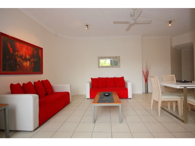 12/14 Jefferson Lane, Palm Beach QLD 4221