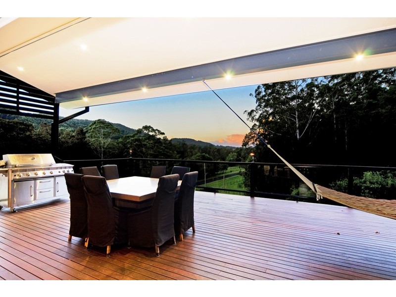 1049 Tallebudgera Creek Road, Tallebudgera Valley QLD 4228