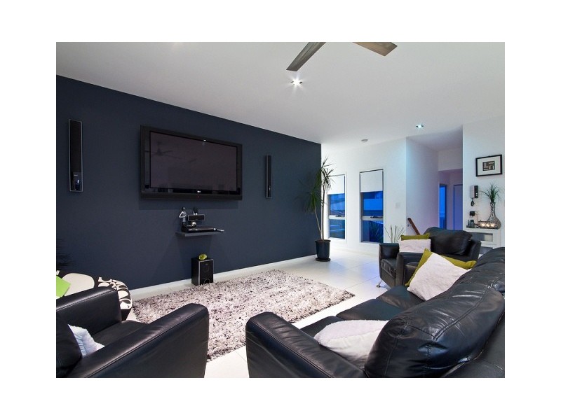 38 Castello Circuit, Varsity Lakes QLD 4227