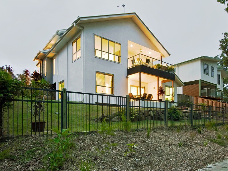 38 Castello Circuit, Varsity Lakes QLD 4227