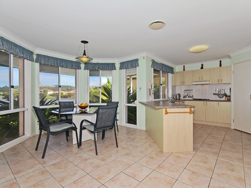 136 Dunlin Drive, Burleigh Waters QLD 4220