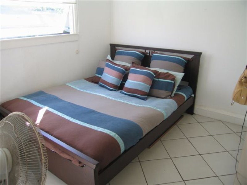 2/1989 Gold Coast Highway, Miami QLD 4220