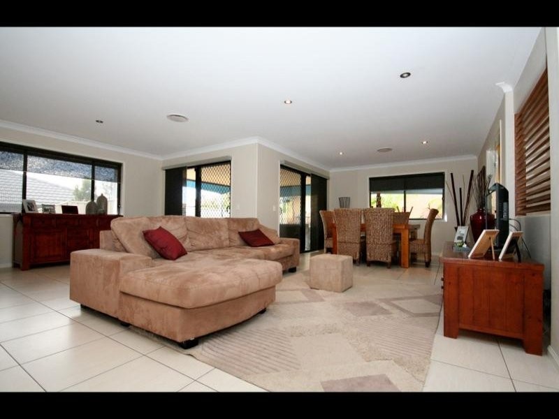 38 Asperia Street, Reedy Creek QLD 4227