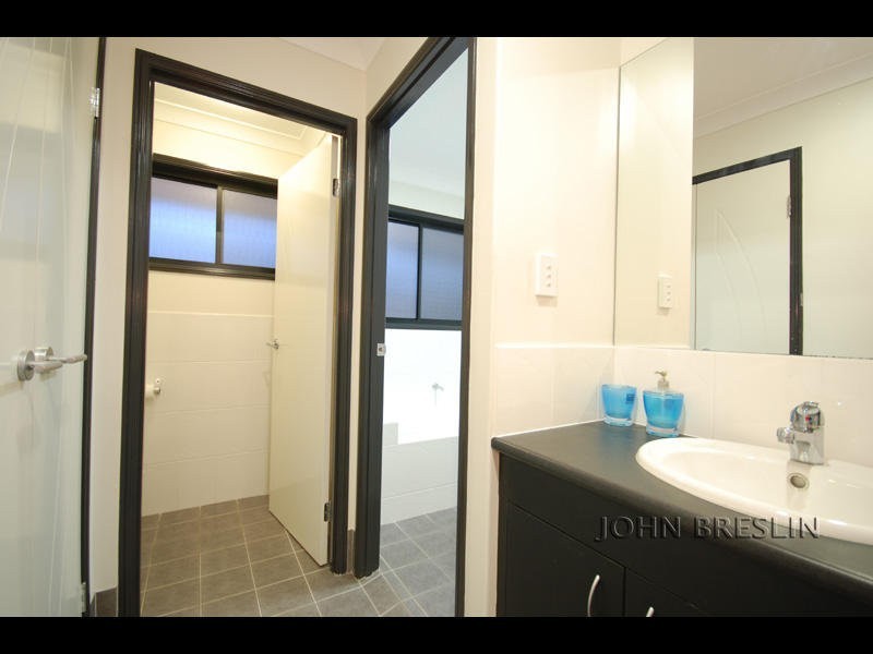 6 Barden Ridge Road, Reedy Creek QLD 4227