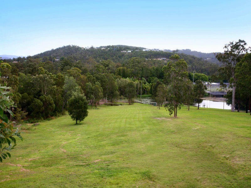 59 Bonogin Road, Mudgeeraba QLD 4213