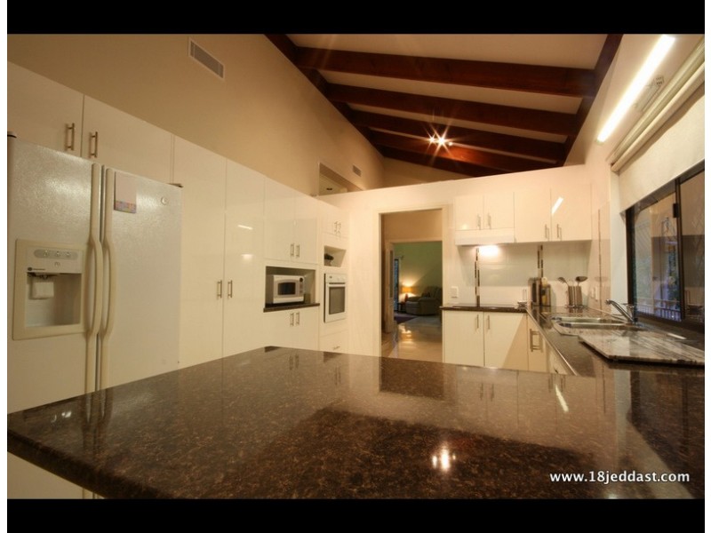 18 Jedda Street, Tallebudgera QLD 4228