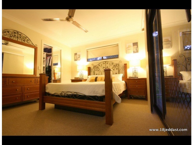 18 Jedda Street, Tallebudgera QLD 4228