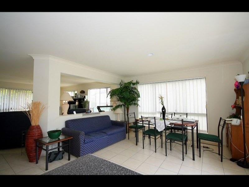 5 Konda Way, Robina QLD 4226