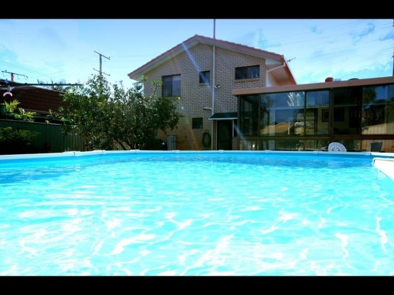 241 Mallawa Drive, Palm Beach QLD 4221