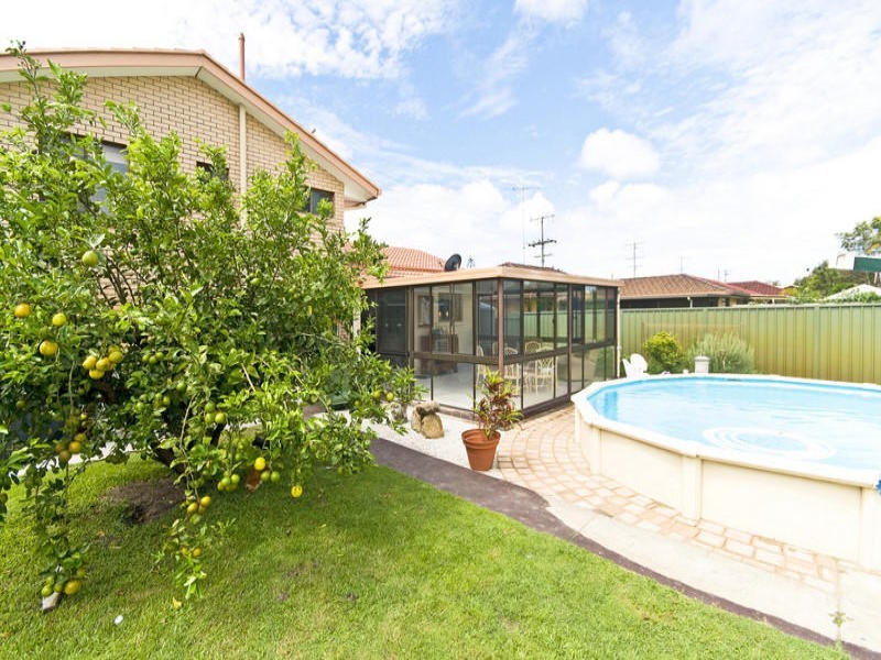 241 Mallawa Drive, Palm Beach QLD 4221