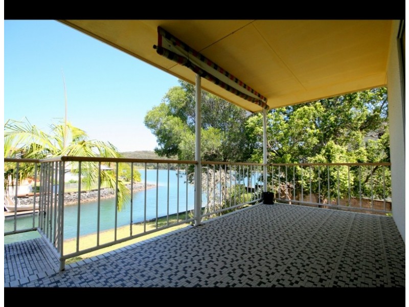 45 Murlong Crescent, Palm Beach QLD 4221