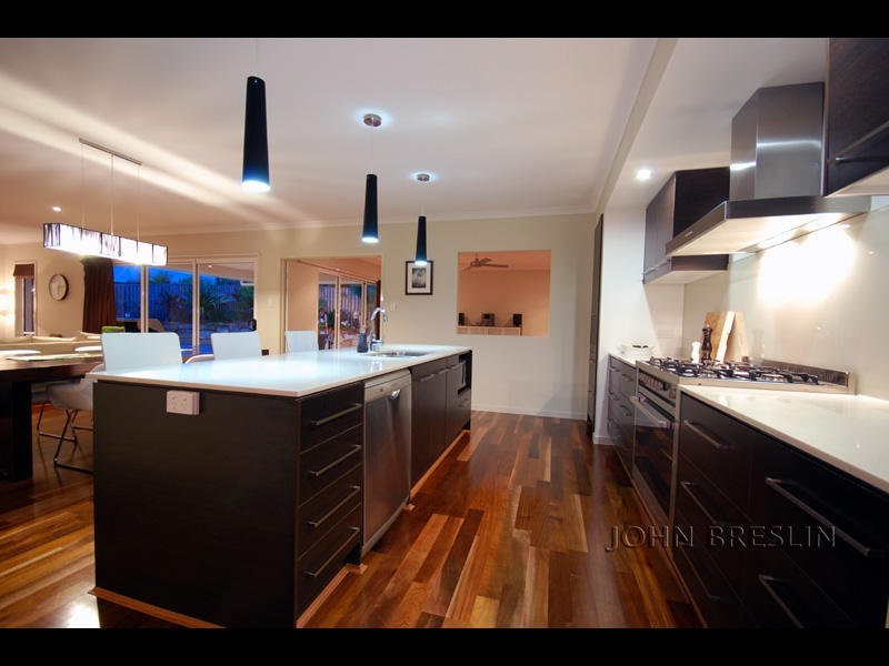 74 Observatory Drive, Reedy Creek QLD 4227