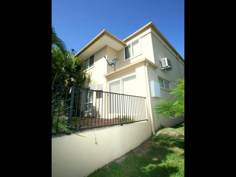 4/206 Queen Street, Southport QLD 4215