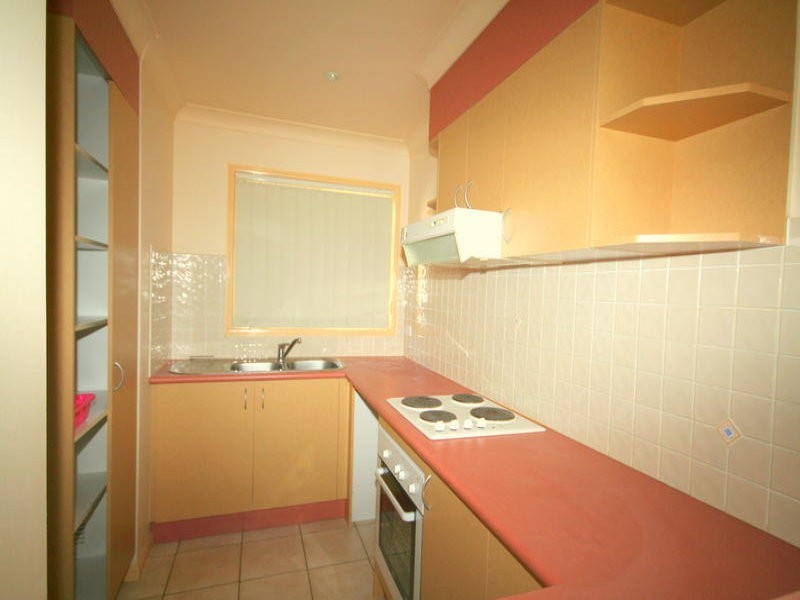 4/206 Queen Street, Southport QLD 4215