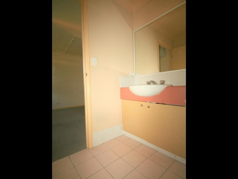 4/206 Queen Street, Southport QLD 4215