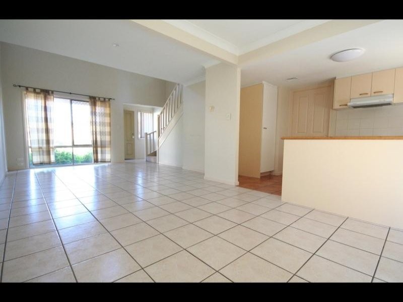 1 Ridgevista Court, Reedy Creek QLD 4227
