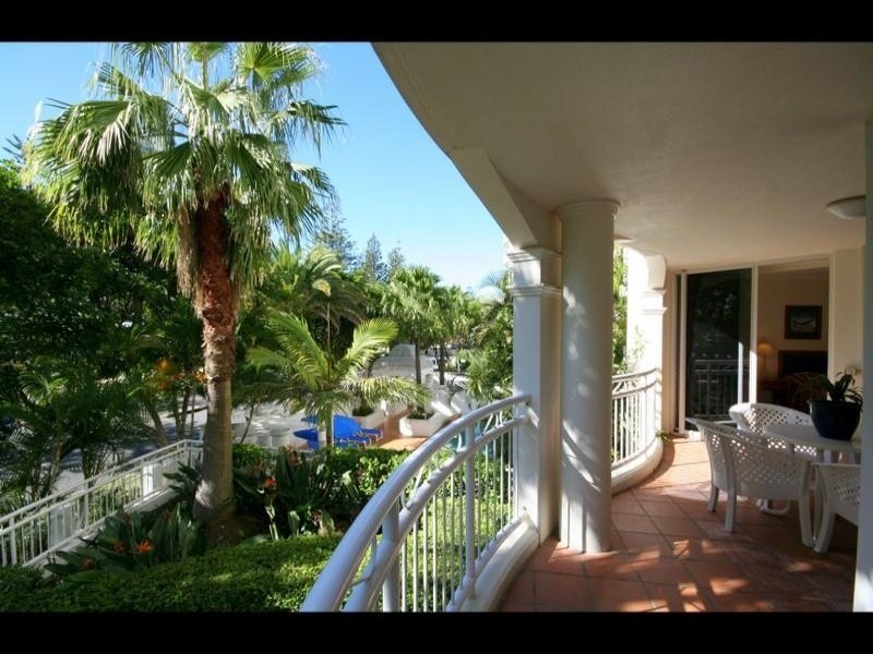 2204 / 222 The Esplanade, Burleigh Heads QLD 4220