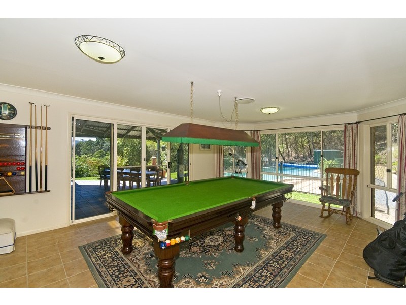128 Valley Drive, Tallebudgera QLD 4228
