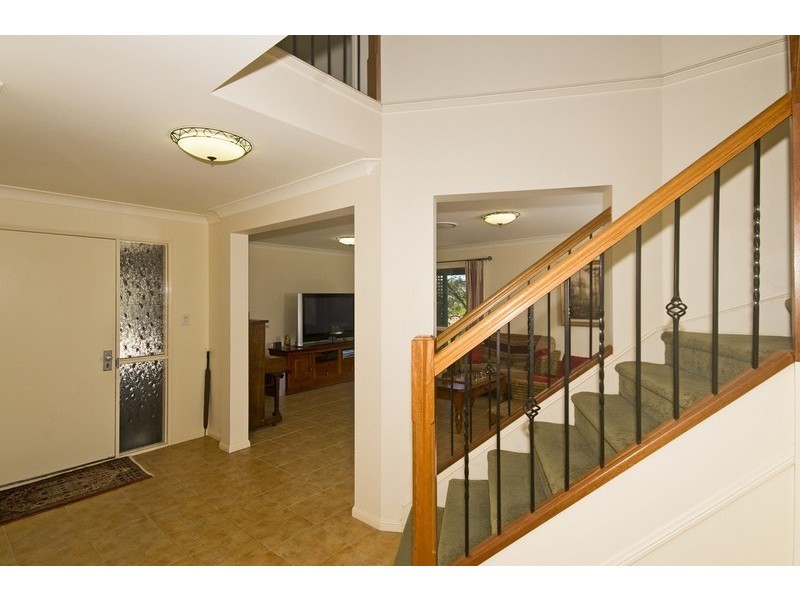 128 Valley Drive, Tallebudgera QLD 4228