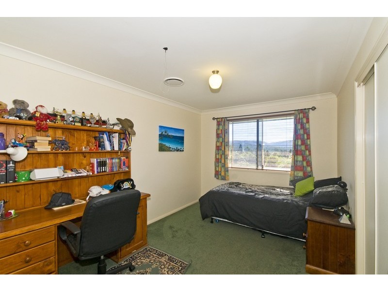 128 Valley Drive, Tallebudgera QLD 4228