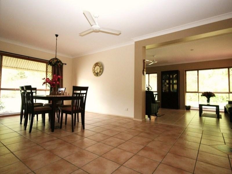 132 Valley Drive, Tallebudgera QLD 4228