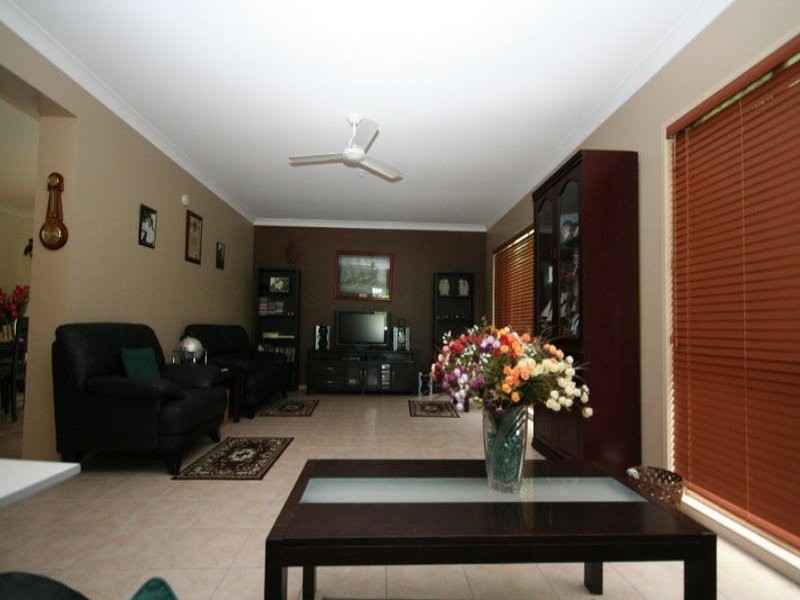 132 Valley Drive, Tallebudgera QLD 4228