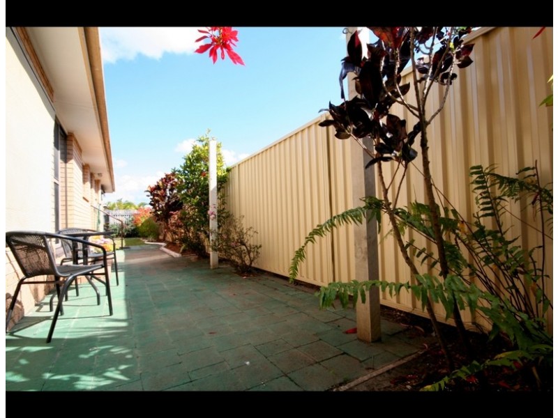 1/3 Wagtail Court, Burleigh Waters QLD 4220