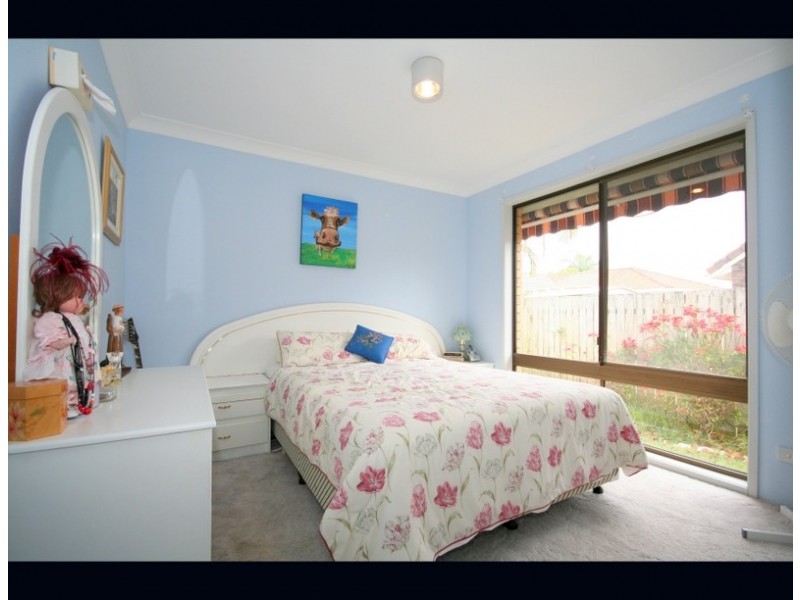 1/3 Wagtail Court, Burleigh Waters QLD 4220