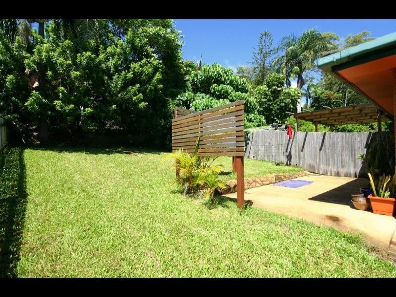 1 / 42 West Burleigh Road, Burleigh Heads QLD 4220