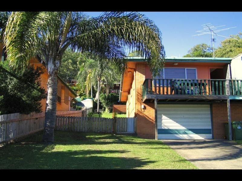 1 / 42 West Burleigh Road, Burleigh Heads QLD 4220