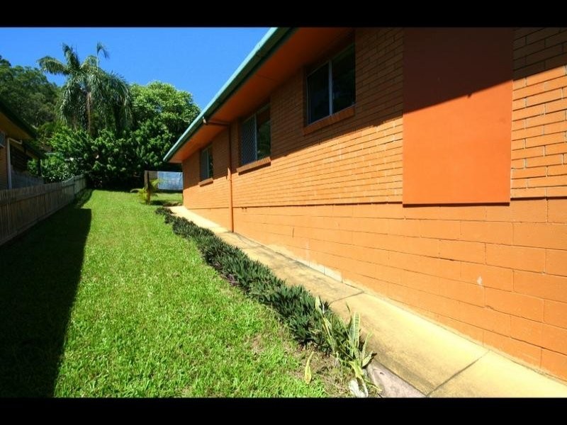 1 / 42 West Burleigh Road, Burleigh Heads QLD 4220